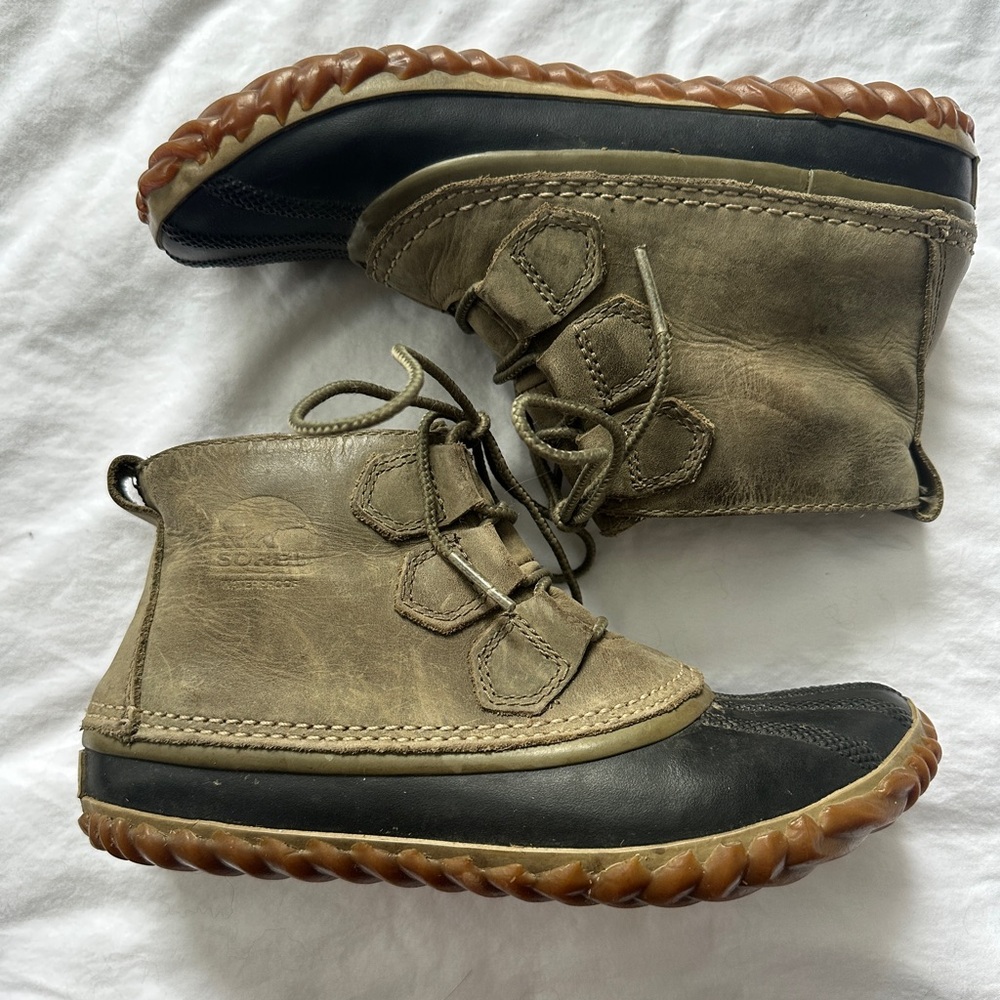 Sorel Leather Ankle Boots